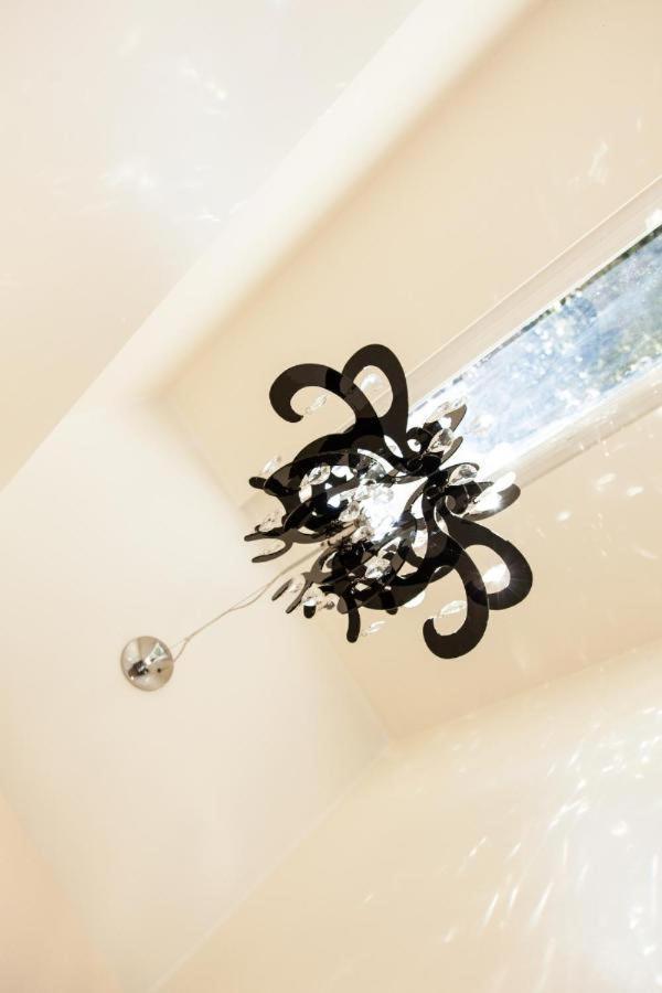 2 Bagni E - House Of Art Center *